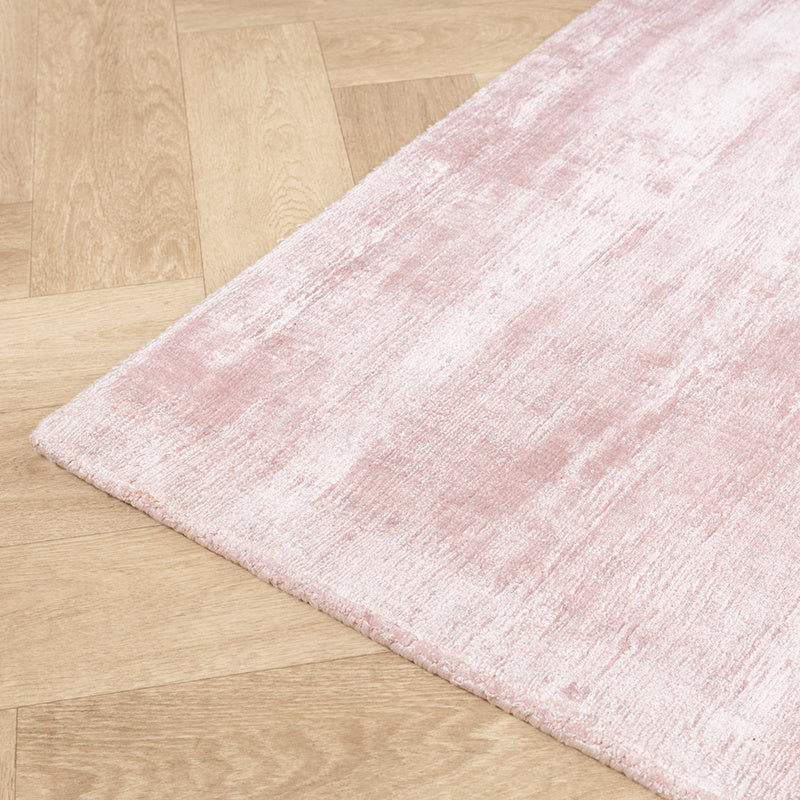 Viscose Rug - Pearl Light Pink