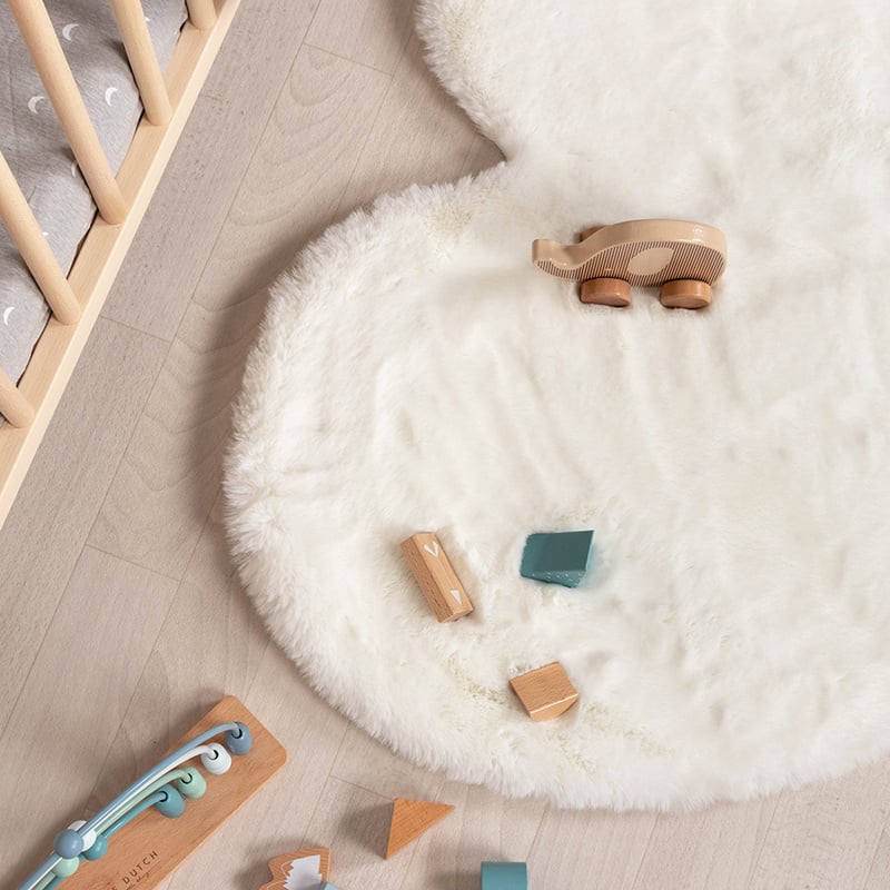 Kids Rug - Huggy Heart White