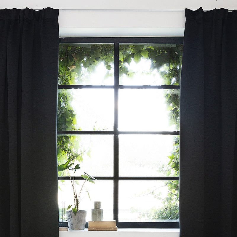 Luxury blackout curtains - Black - hooks