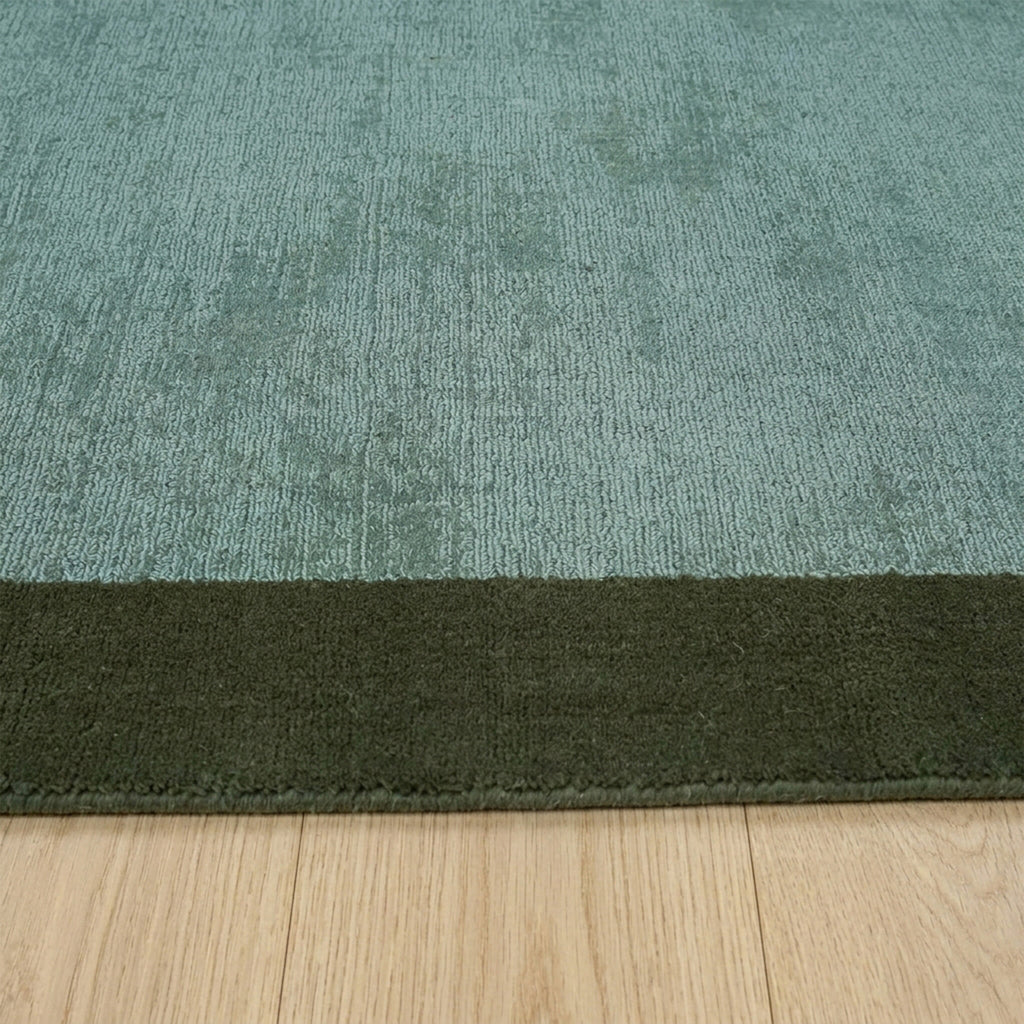 Low-pile rug - Lucien Border Green